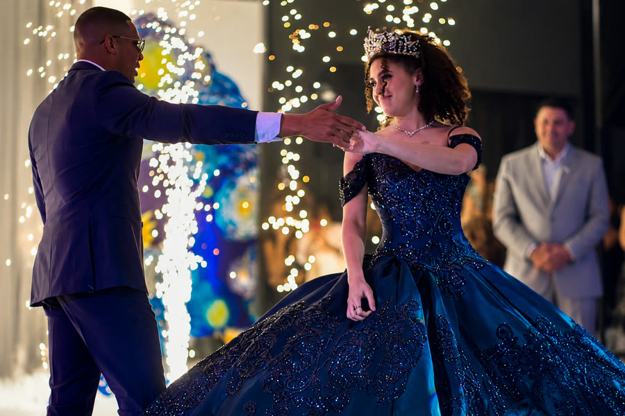 Quinceañera vals dance with cold-spark effects, Miami DJ Beat